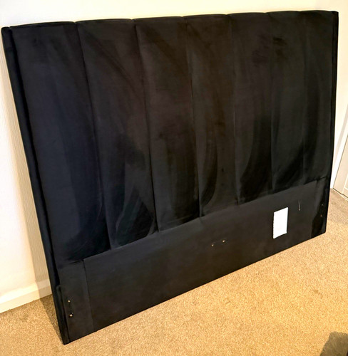 Black upholstered metal double - upholstered,
